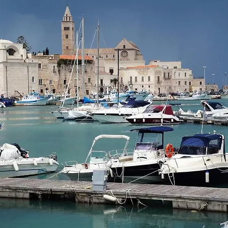 Vico Statuti Marittimi Apartment *